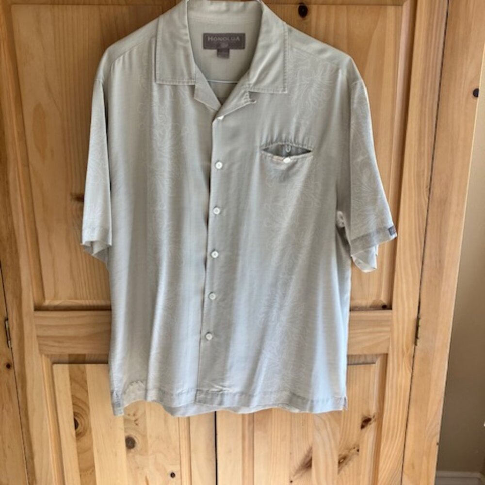 Honolua Surf Company men's casual shirt in tan and white